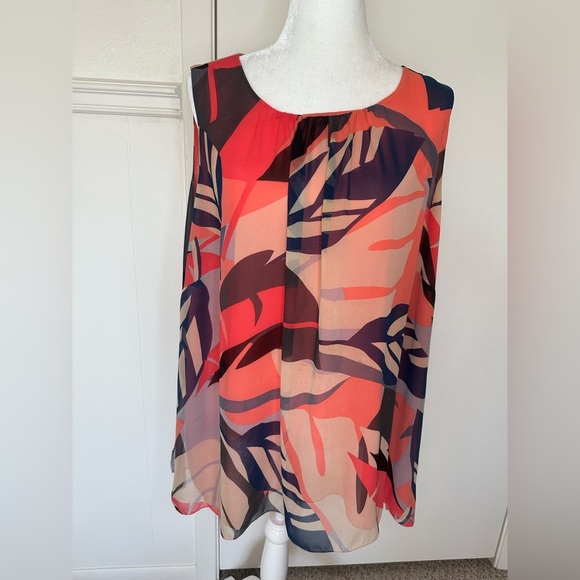 Vince Camuto Tops - Vince Camuto Red and Black Striped Top size 3X
